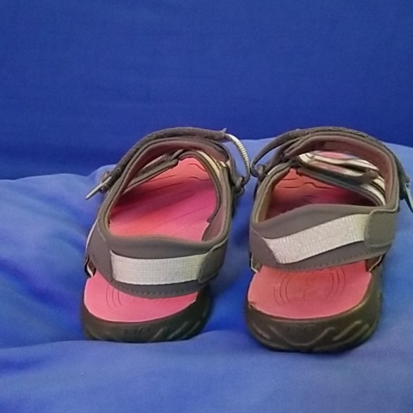 Teva Tirra sandals Girls size 3 - Picture 4 of 6